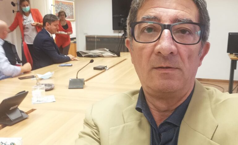 Igiene ambientale, messaggio ai lavoratori Gema cantiere di Arzano. De Stasio: “Nessuna impedisca la vostra libertà di espressione”