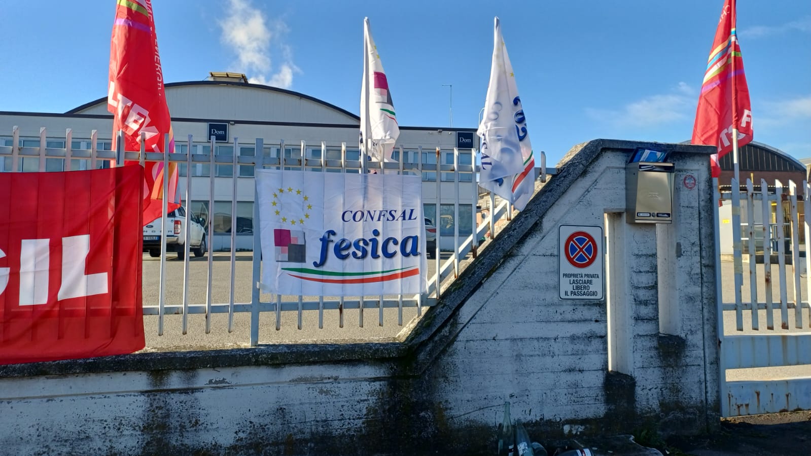 Crisi Ceramiche Ascot-Dom: sciopero e presidio contro lo spegnimento del futuro